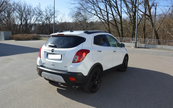 Opel Mokka cena 52500 przebieg: 107000, rok produkcji 2015 z Warszawa małe 232